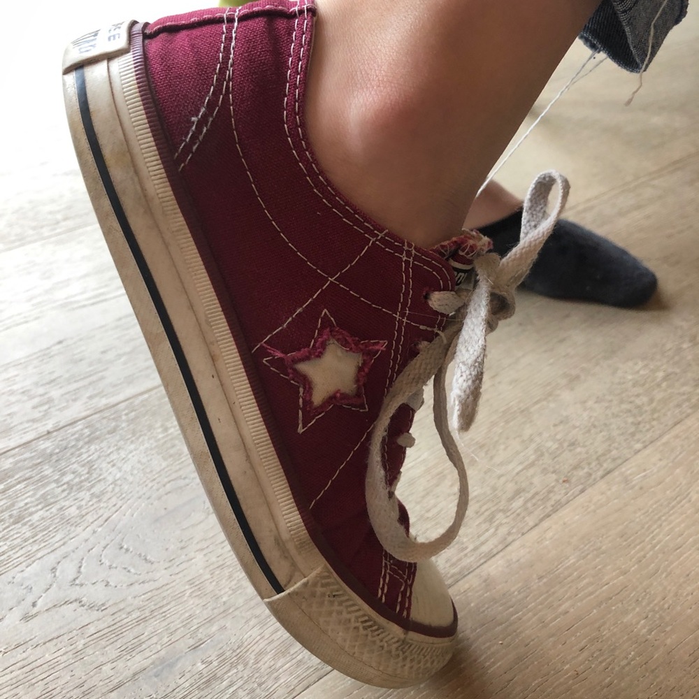 Maroon one star sneakers